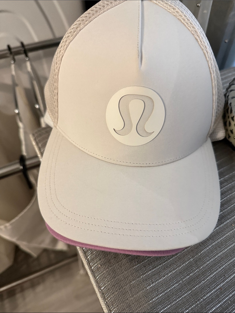 lululemon athletica Cream Logo Mesh Trucker Hat - Picture 6 of 6